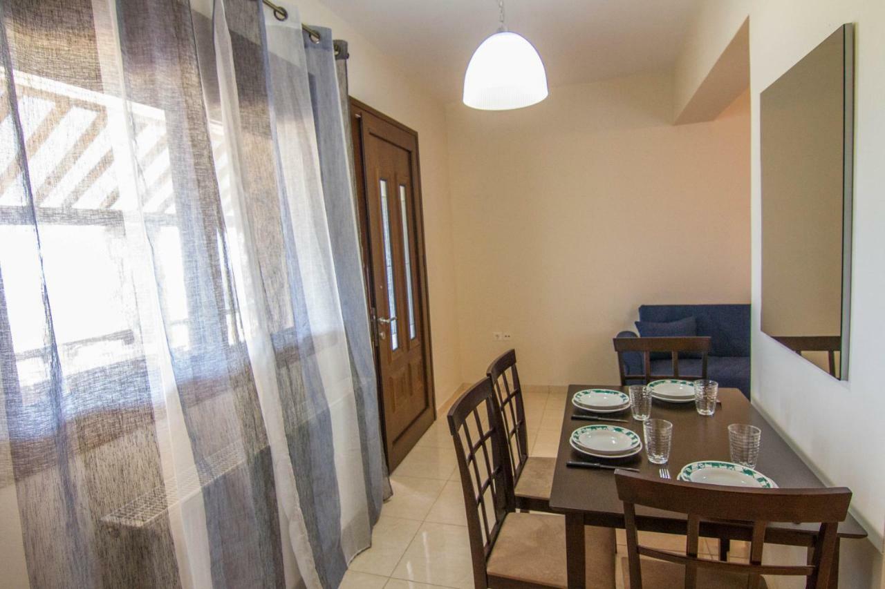 Exo Mouliana Anemomylos House מראה חיצוני תמונה